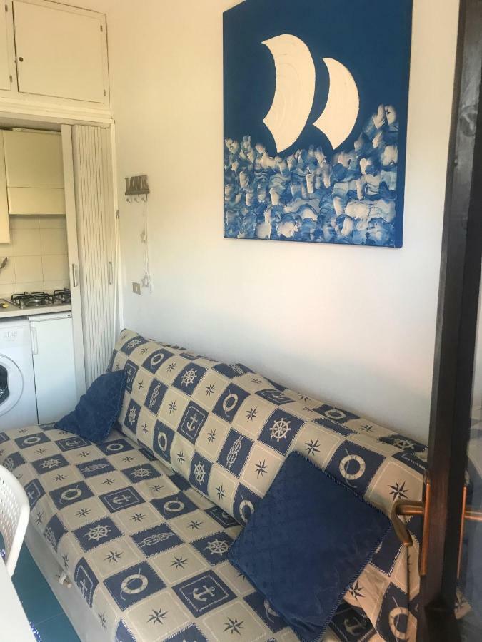 Bilocali Residenza Mediterranea Cannigione Exteriör bild