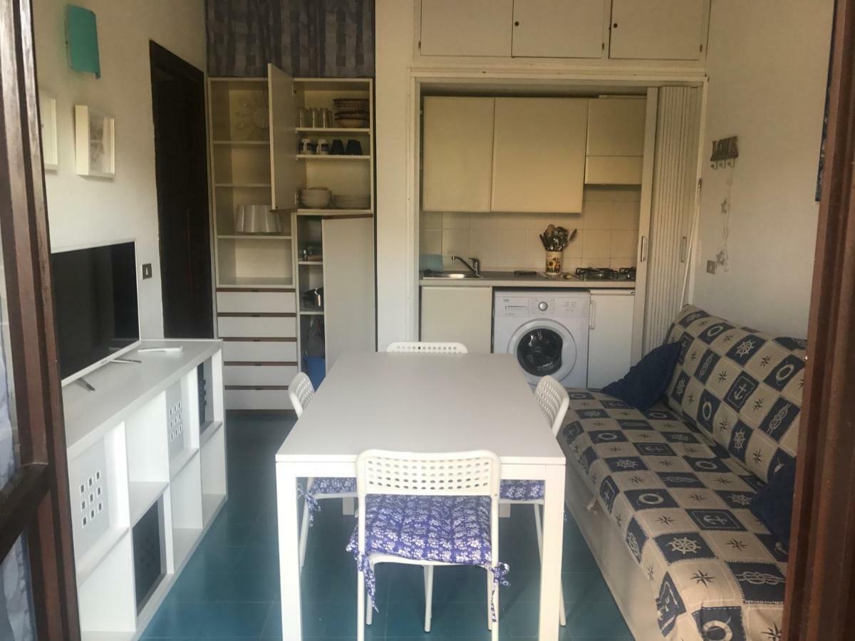 Bilocali Residenza Mediterranea Cannigione Exteriör bild